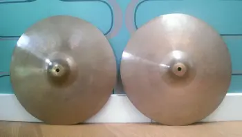 Paiste 15&quot; Giant Beat hi hats