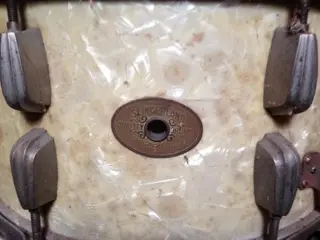 For Sale:1940's Slingerland Radio King Kit