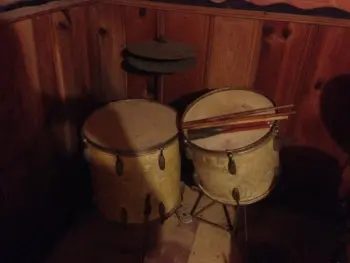 For Sale:1940's Slingerland Radio King Kit