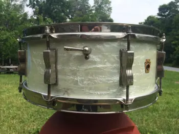 Vintage early 60's Ludwig Pre-Serial Jazz Festival Snare Drum in beautiful WMP