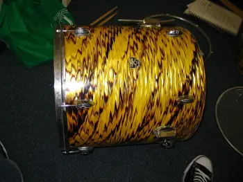 Help IDing this old Yamaha set