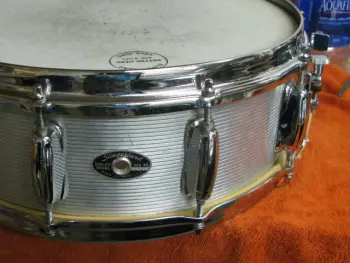 10 Lug Slingerland Niles Alum. snare Thoughts?