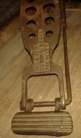 Picked up a original Ludwig pedal today...