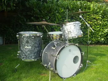 Amati - Czechoslovakian drums