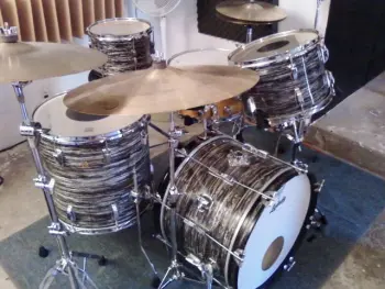 This is the Display Your Ludwig Drum Thread