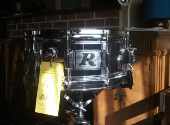 This is the Display Your Rogers Drums Thread