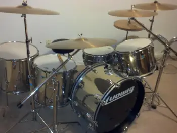 This is the Display Your Ludwig Drum Thread