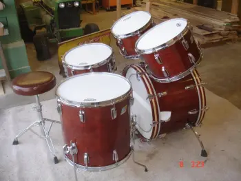 This is the Display Your Ludwig Drum Thread