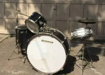 Need help identifying drums!