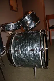 This is Display Your old Gretsch thread