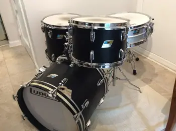 This is the Display Your Ludwig Drum Thread