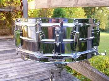 For Sale: Ludwig 60's Supra COB hoops red felt
