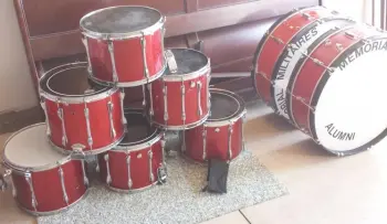 Picked up a bunch of vintage Ludwig/Slinger marching drums...Selling..!