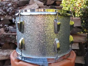 Vintage Ludwig silver sparkle drum set.Matching Jazz Festival