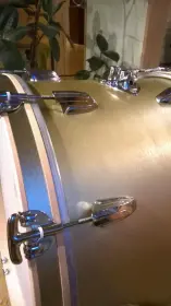 Metallic bronze powder in shellac - finish