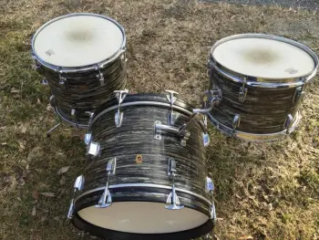 1966 Ludwig 3 pc ’Downbeat’ outfit 12/14/20 in original Black Oyster Pearl wrap