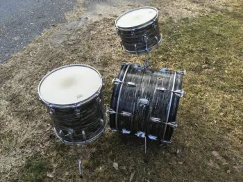 1966 Ludwig 3 pc ’Downbeat’ outfit 12/14/20 in original Black Oyster Pearl wrap