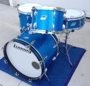 FOR SALE: Vintage 1970s Ludwig Blue Sparkle Downbeat with Jazzfest