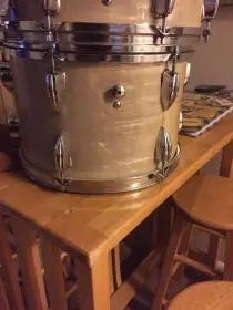 help ! identify my drums