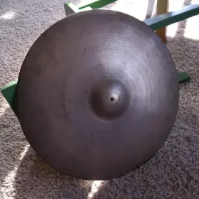 A Zildjian 20&quot; Ride ID