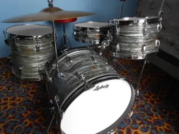 This is the Display Your Ludwig Drum Thread