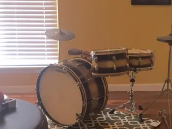 Ludwig, Gretsch and Slingerland kits for VDF members at awesome prices.