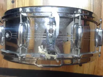 Slingerland snare drum mystery (TO ME,IT IS)