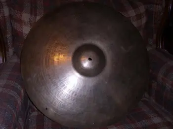 For Sale: Avedis Zildjian 50's Block Stamp 22&quot;