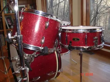 Ludwig Standard Avocado Drums