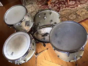 Gretsch Round Badge Silver Sparkle Kit