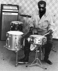 Book on Italian vintage drums-cymbals, 2nd edition