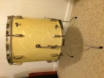 Leedy floor tom