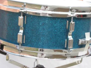 Vibratone-Recco-Norma drums