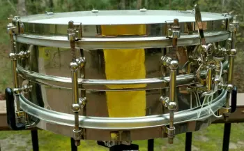 Late 20's/Early 30's Ludwig Standard/Professional 10 Lug