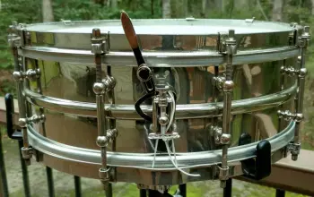 Late 20's/Early 30's Ludwig Standard/Professional 10 Lug