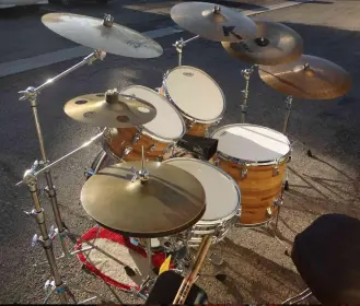 This is the Display Your Rogers Drums Thread