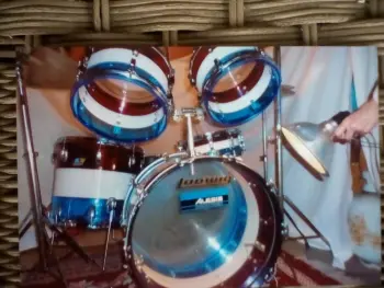 Ludwig vistalite vintage drums