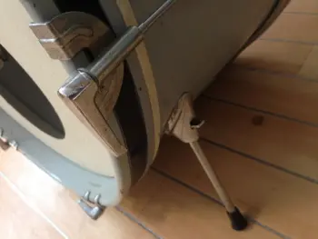 Vintage Premier Drum ID please