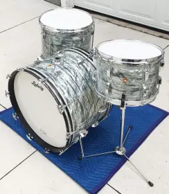 FOR SALE: Vintage 1966 Ludwig Classic 22/16/13 Set in Sky Blue Pearl