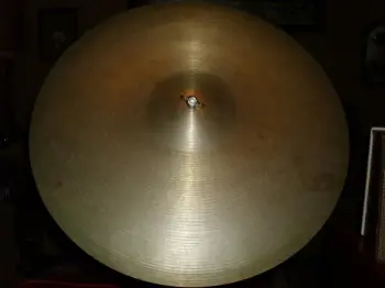 For Sale: Avedis Zildjian 20&quot; Cymbal-Cheap!