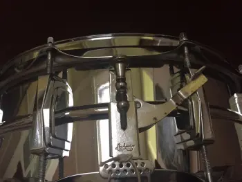 Vintage 1966 Supraphonic Snare Keystone Badge