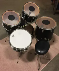 This is the Display Your Ludwig Drum Thread