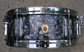 1967 Ludwig Pioneer 5x14 snare - Black Diamond