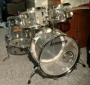 1978-79 Ludwig Clear Vistalites Big Beat Kit