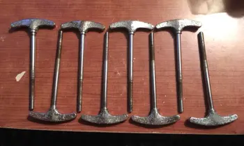 8 LUDWIG Bass Drum Rods (Not Great Condition)