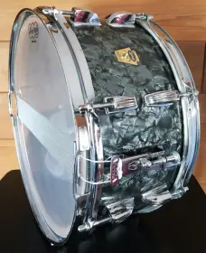FOR SALE: Vintage 1958-1959 Ludwig WFL 6.5x14 School Festival Snare in Black Diamond