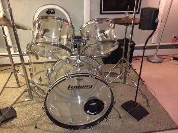 This is the Display Your Vistalite/Acrylic Drums Thread