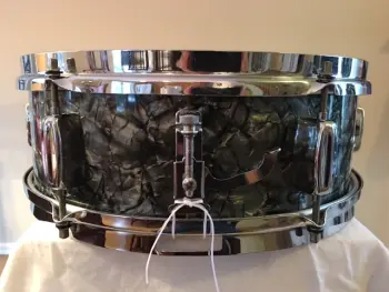 This is the Display Your Rogers Drums Thread