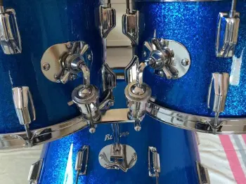 This is the Display Your Rogers Drums Thread