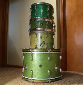 Happy St. Paddy's Day! Let's see your green.